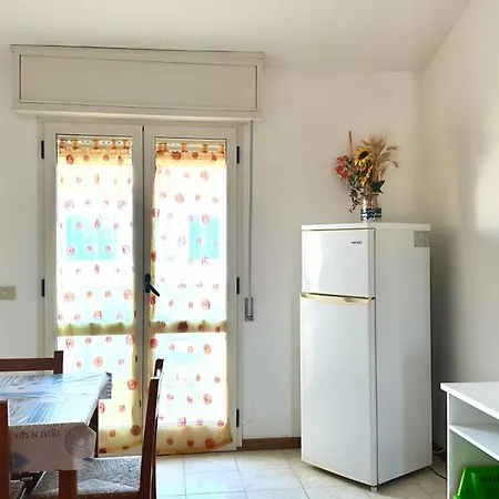 דירה F006 - Fano, Trilocale Con Terrazzino A 30mt Dal Mare