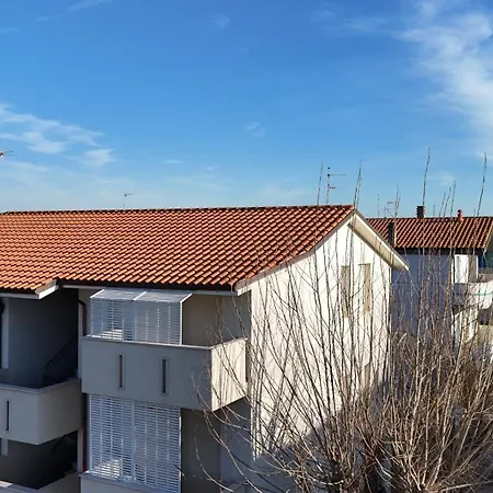 דירה F006 - Fano, Trilocale Con Terrazzino A 30mt Dal Mare מארוטה